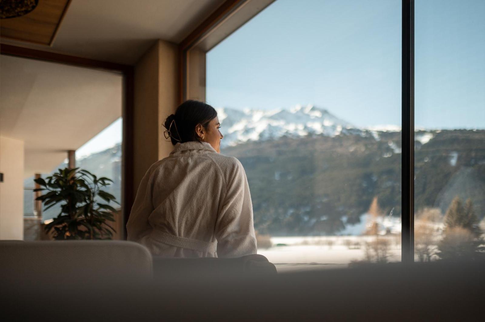 Aktiv- Und Wellnesshotel Traube- Post Curon Venosta Esterno foto
