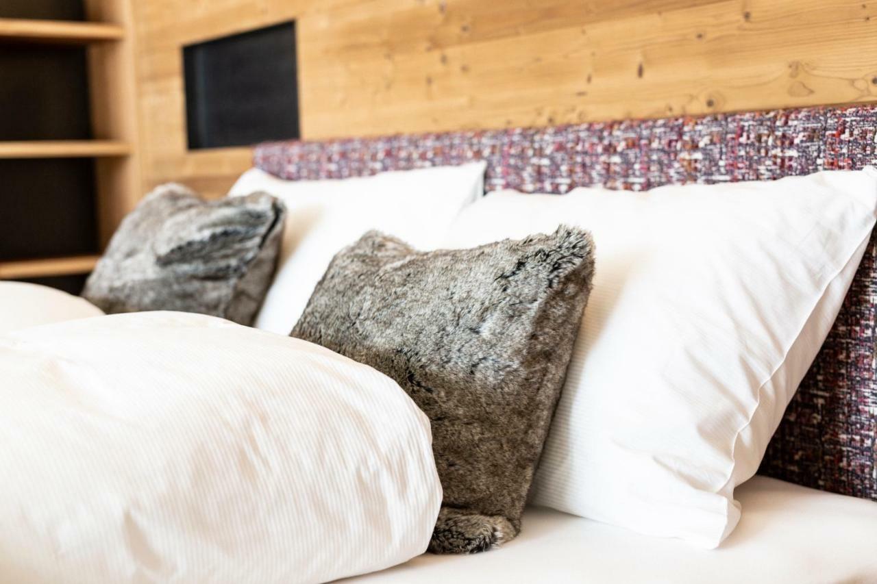 Aktiv- Und Wellnesshotel Traube- Post Curon Venosta Esterno foto